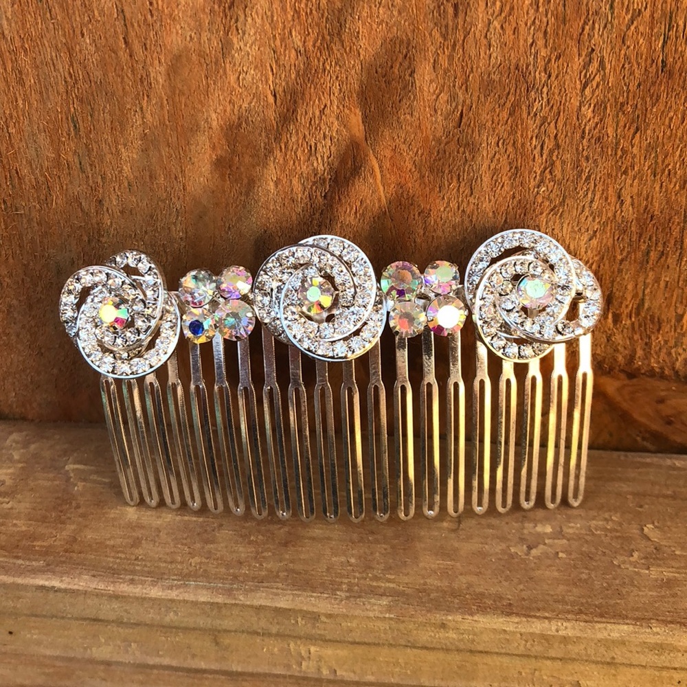 Hair Comb Jeweled Costume NEW